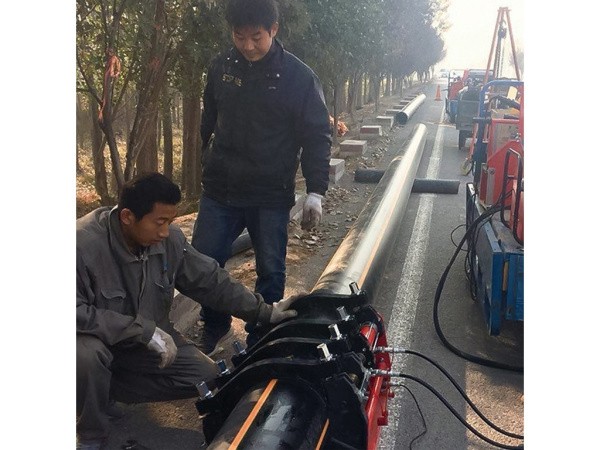 Машина для сварки пластиковых труб с гидравлическим приводом Shengda SHD250, применение